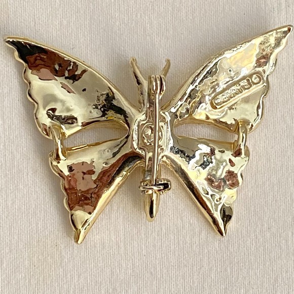 Gerry's Butterfly Brooch Gold Tone With Clear Rhinestones - Picture 3 of 7
